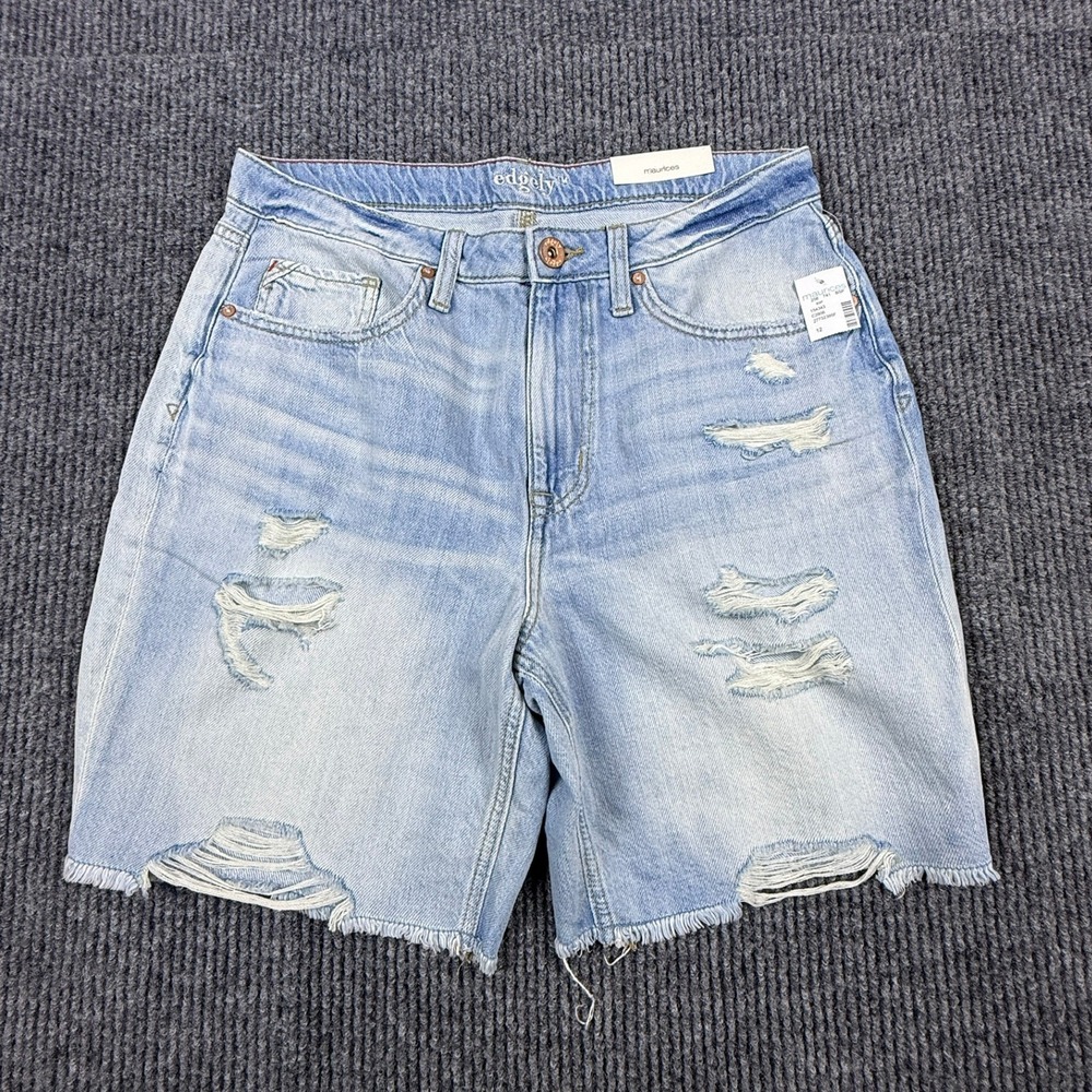 Maurices Edgely High Rise Bermuda Shorts Light Wash Distressed Denim Size 12 NWT